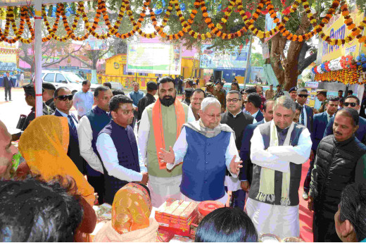 मुंगेर में सीएम नीतीश ने की सौगातों की बारिश, 440 करोड़ की योजनाओं का उद्घाटन और शिलान्यास